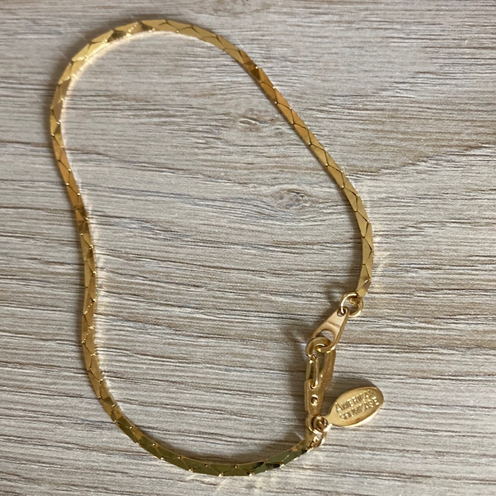 American showcase Korea Bracelet
